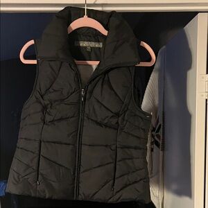 Black down  Puffer Vest 40% feathers this is New without tags